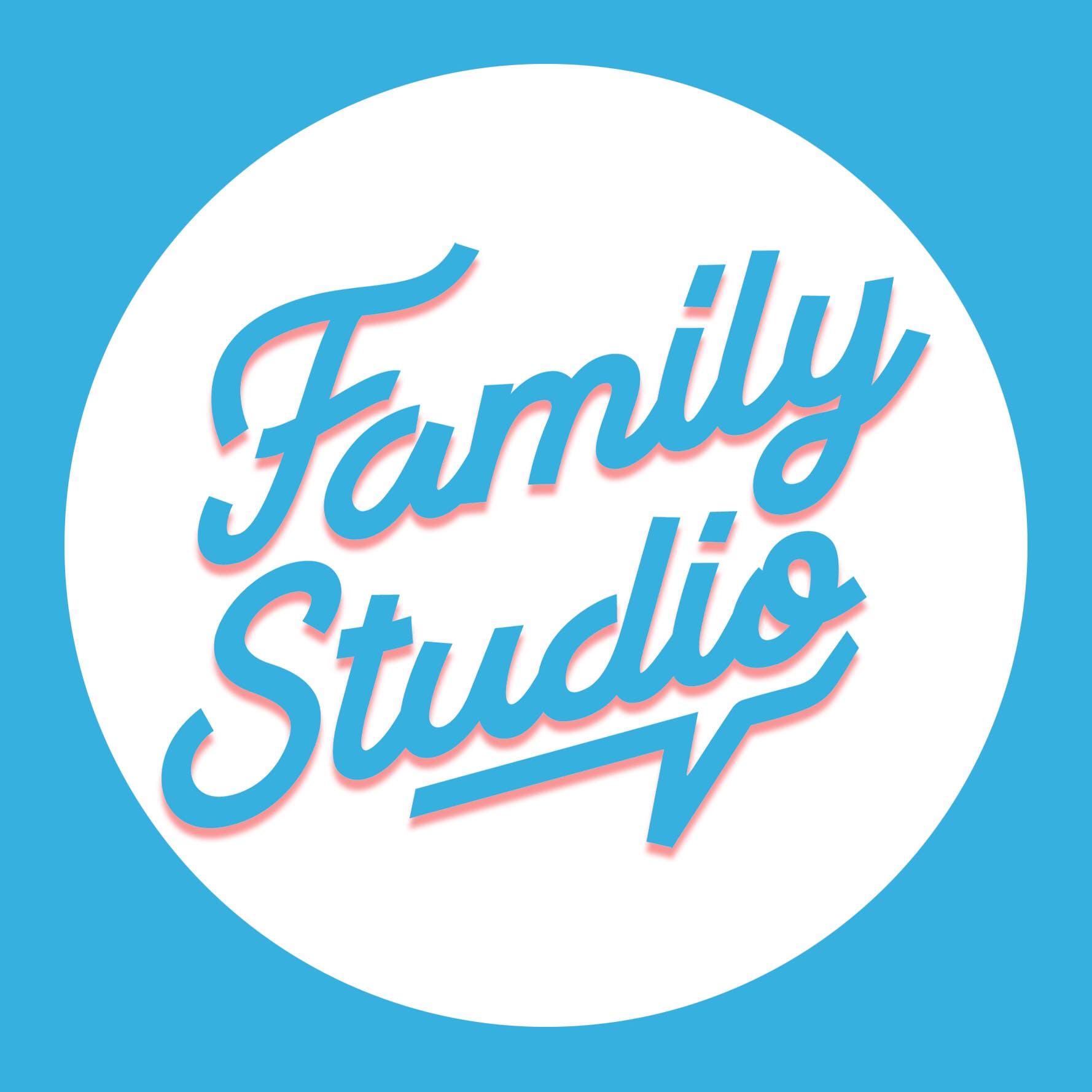 Logo de Family Studio